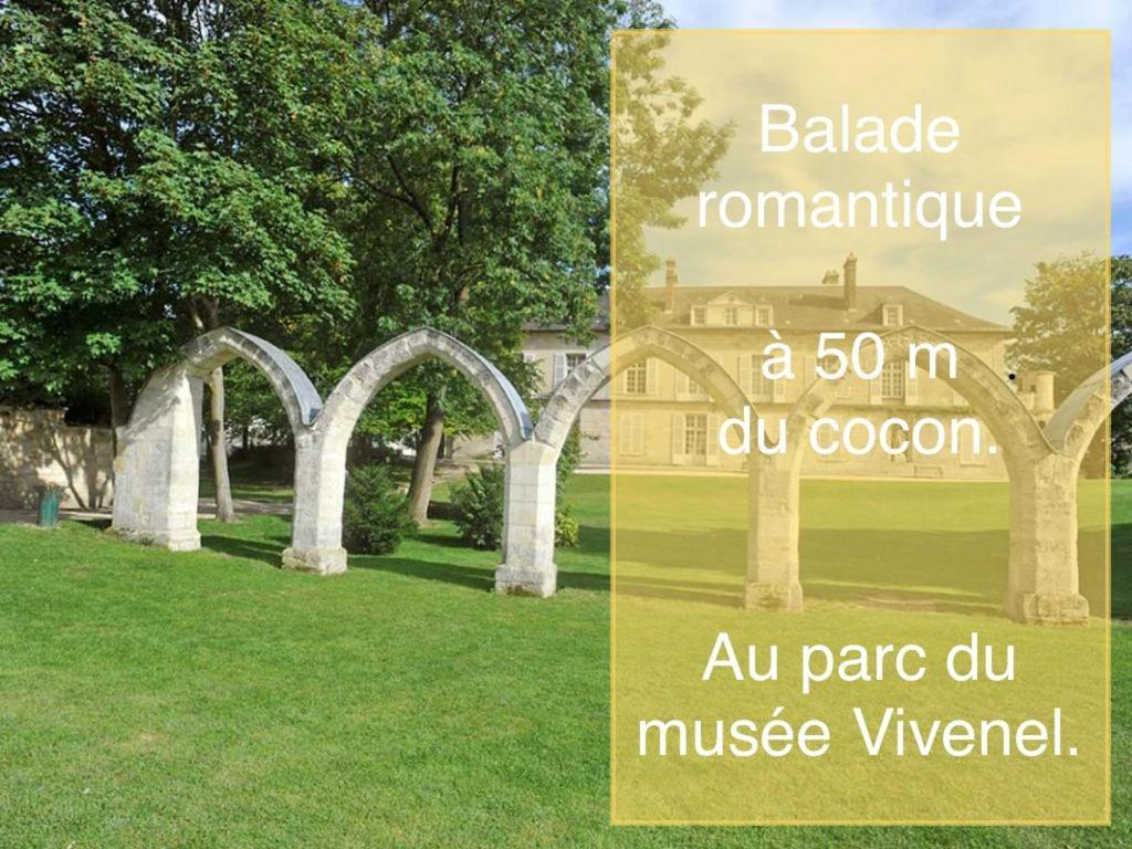 Апартаменти Le Cocon De La Tour -Vip-Compiegne-Hyper Centre Екстер'єр фото